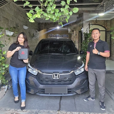 Delivery New Honda Brio Satya CVT Gray Metallic Surabay