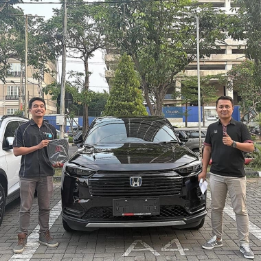 Delivery New Honda HR-V Hybrid Hitam Surabaya