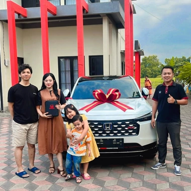 Delivery New Honda HR-V RS Putih Surabaya