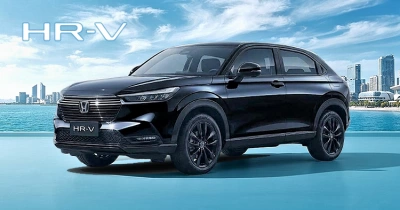 Warna Crystal Black Pearl New Honda HRV